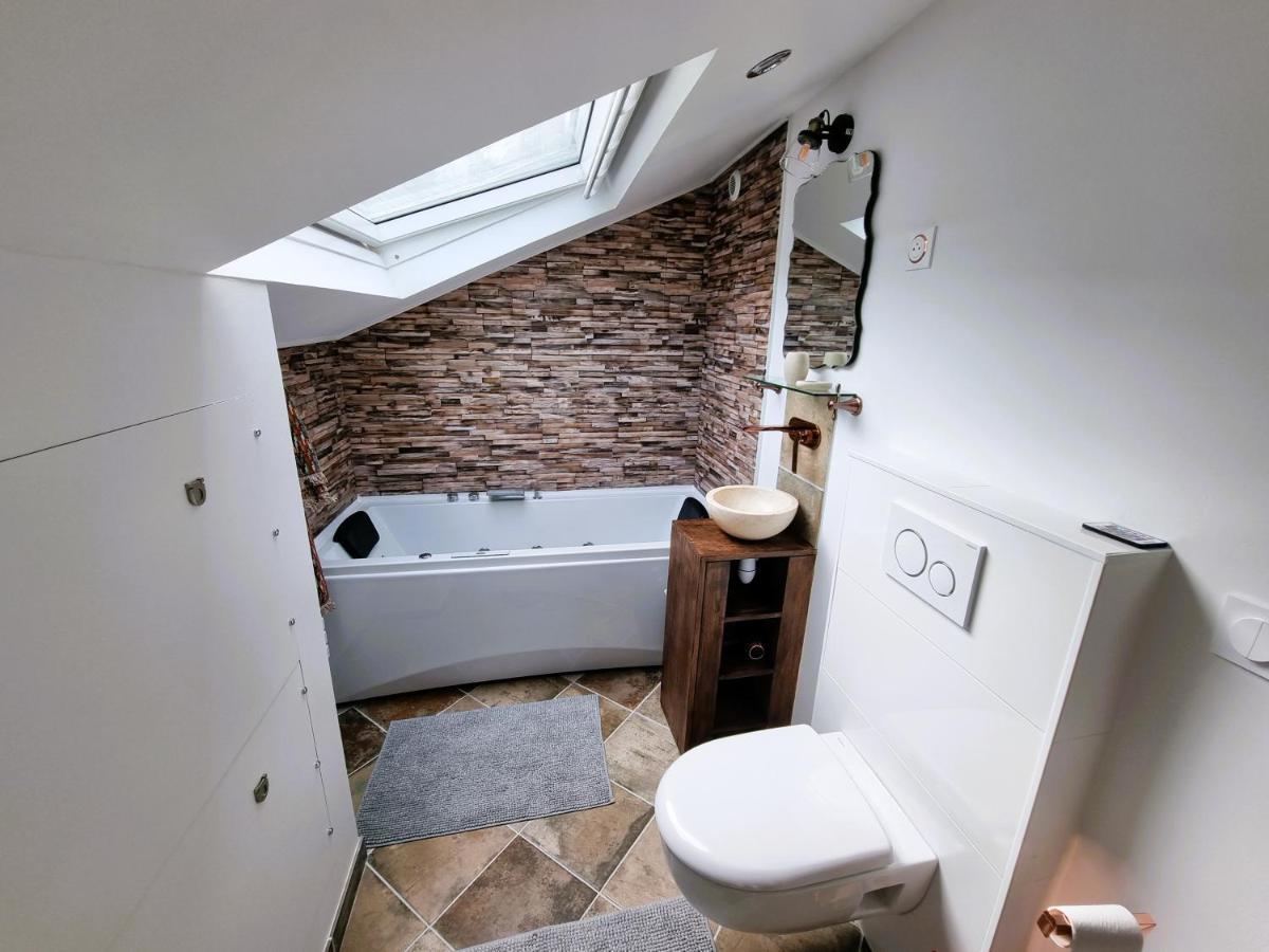 2 Appt Medielounge Ou Medieold, Parking Vue Magnifique Par Beds76 Rouen Exterior foto
